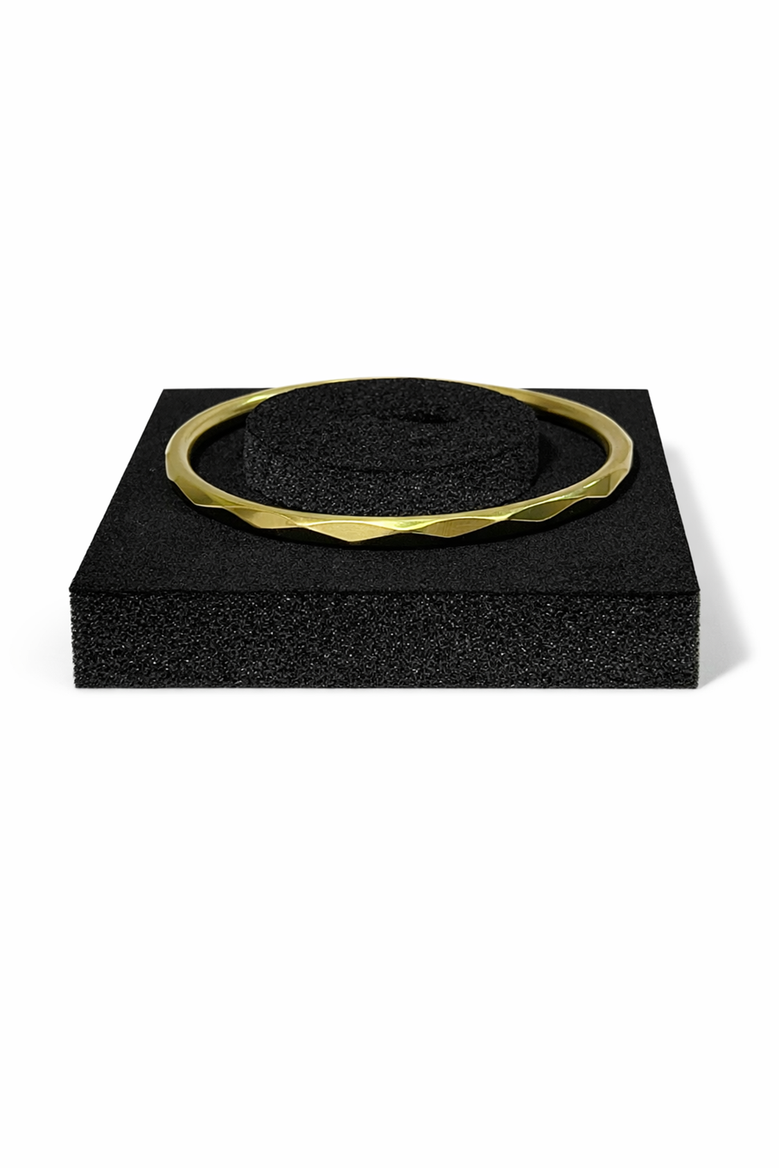 Eclipse Minimal Bangle - Image 3