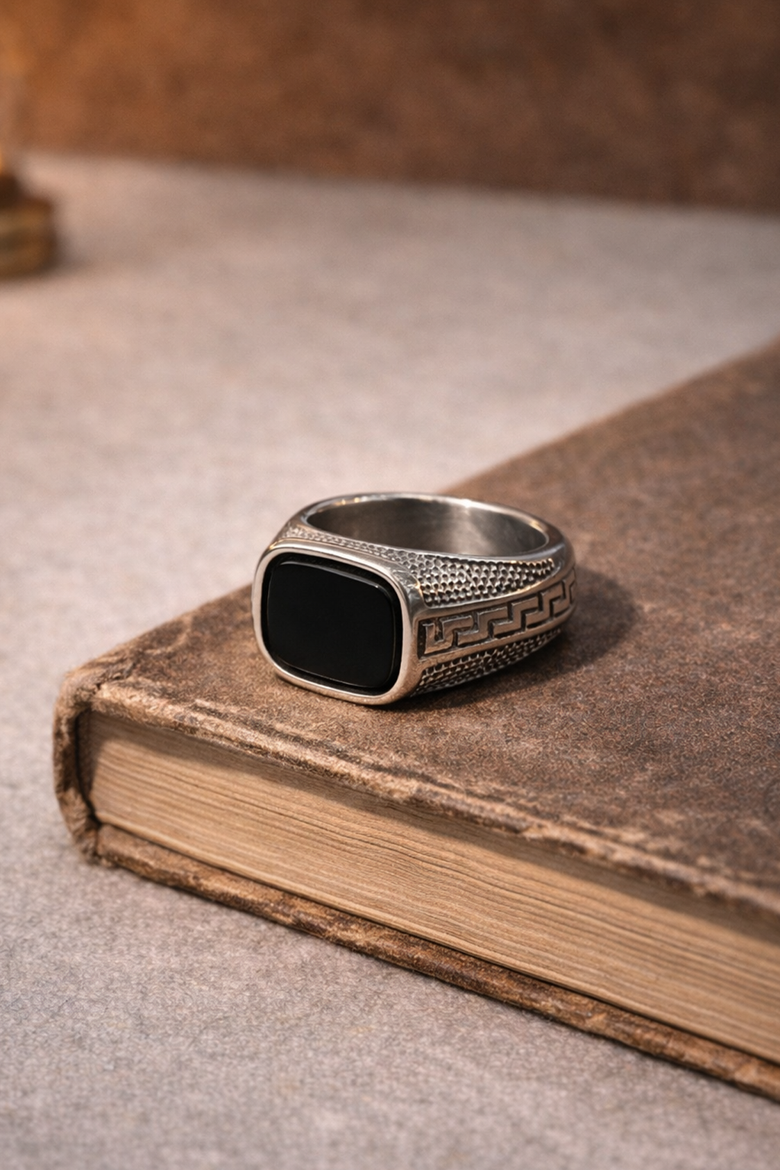 The Imperial Onyx Signet Ring - Image 3