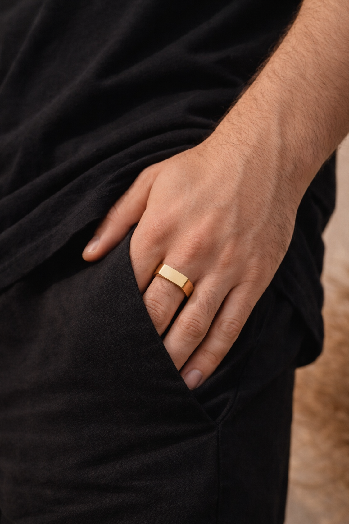 The Obsidian Edge Signet Ring - Image 2