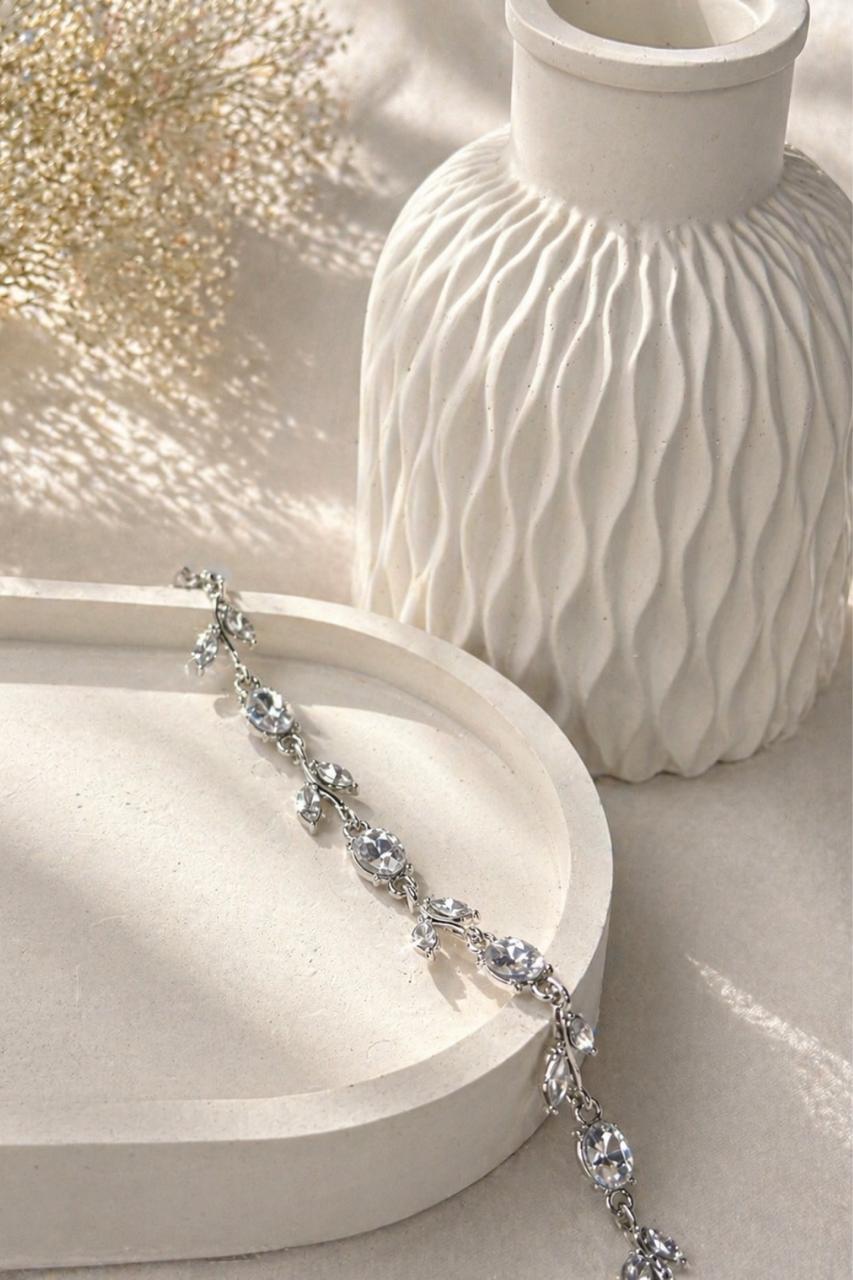 Silver Moonlight Tulip Bracelet - Image 4