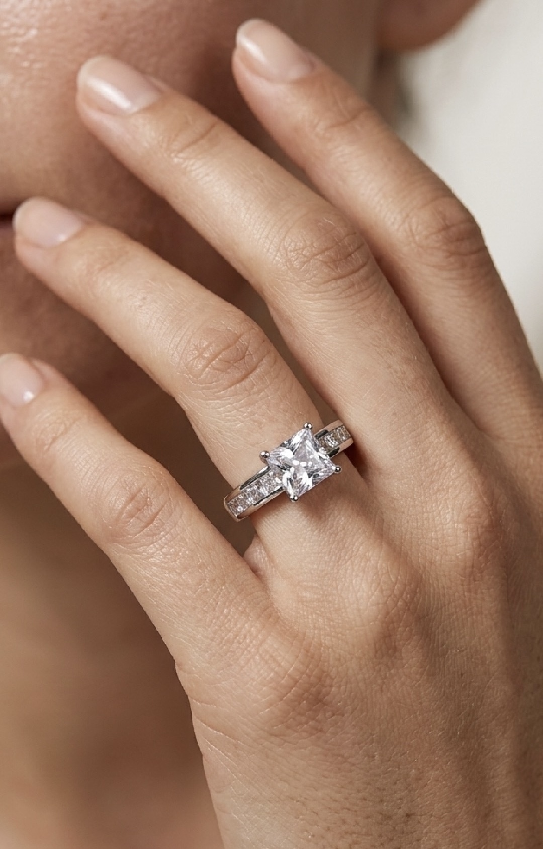 ICONIC CUBE RING - Image 2