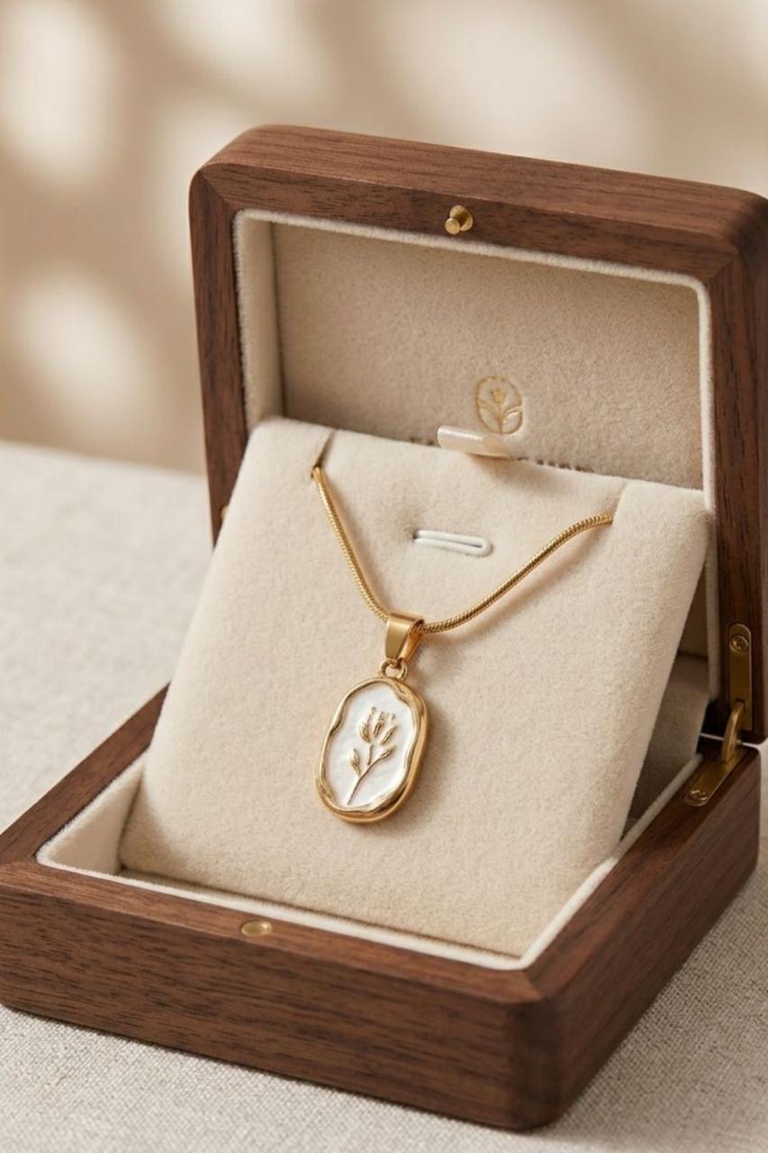 Rose Vine Tulip Necklace - Image 4