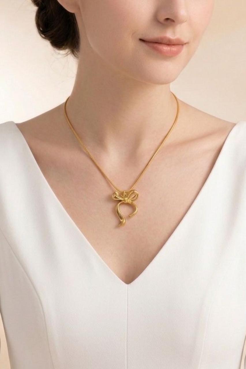 The Gilded Ribbon Necklace - Image 2