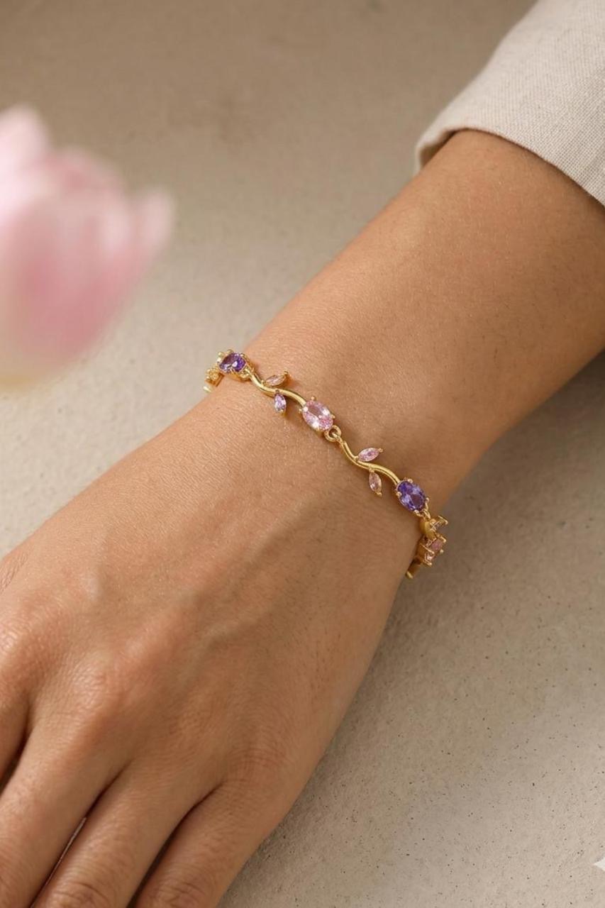 Lavender Dream Tulip Bracelet - Image 2