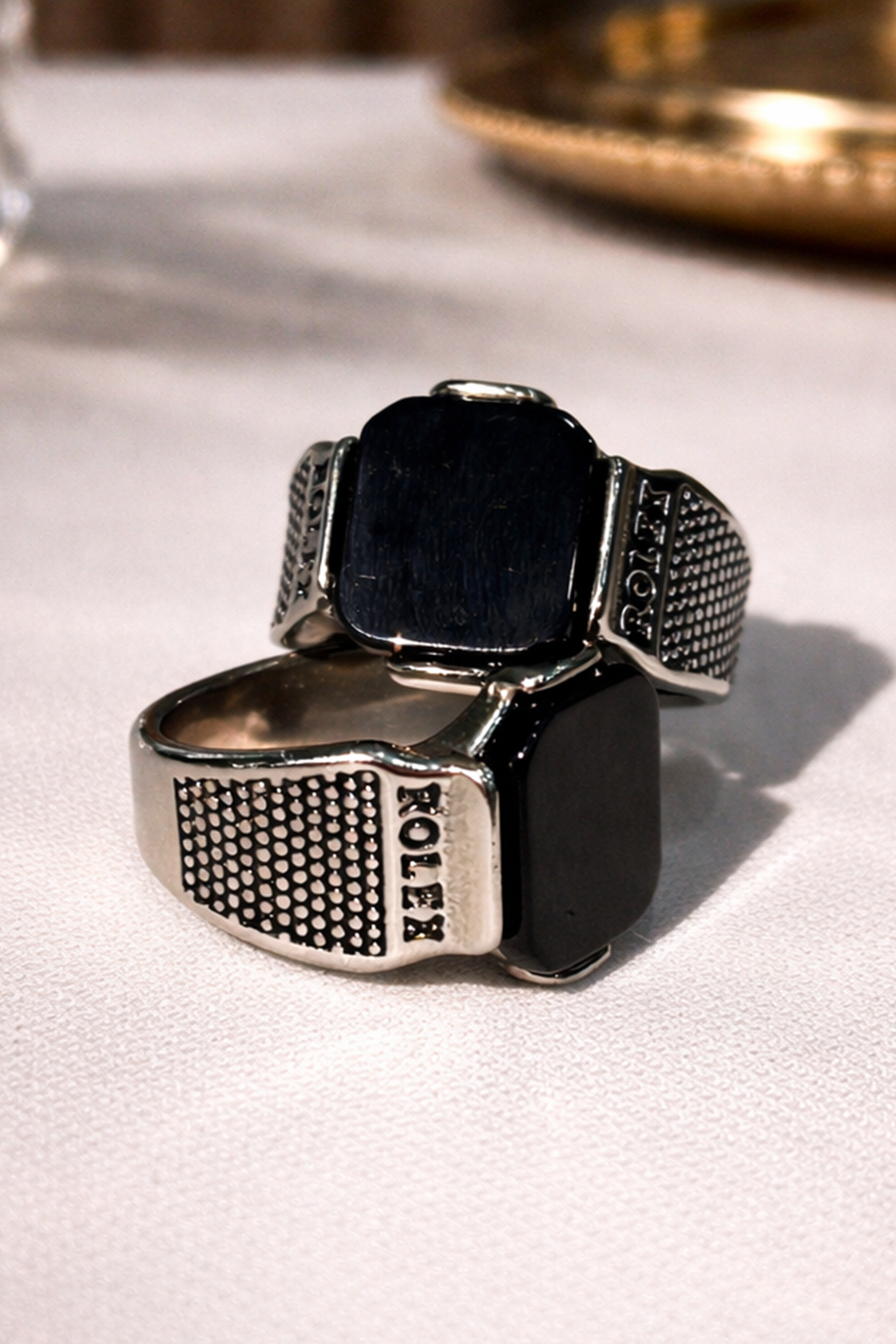 APEX NOIR SILVER SIGNET RING - Image 3